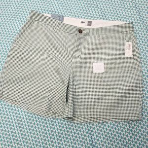 Plaid shorts 10 Old Navy NWT